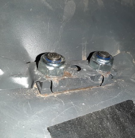 fixation axe volant 205