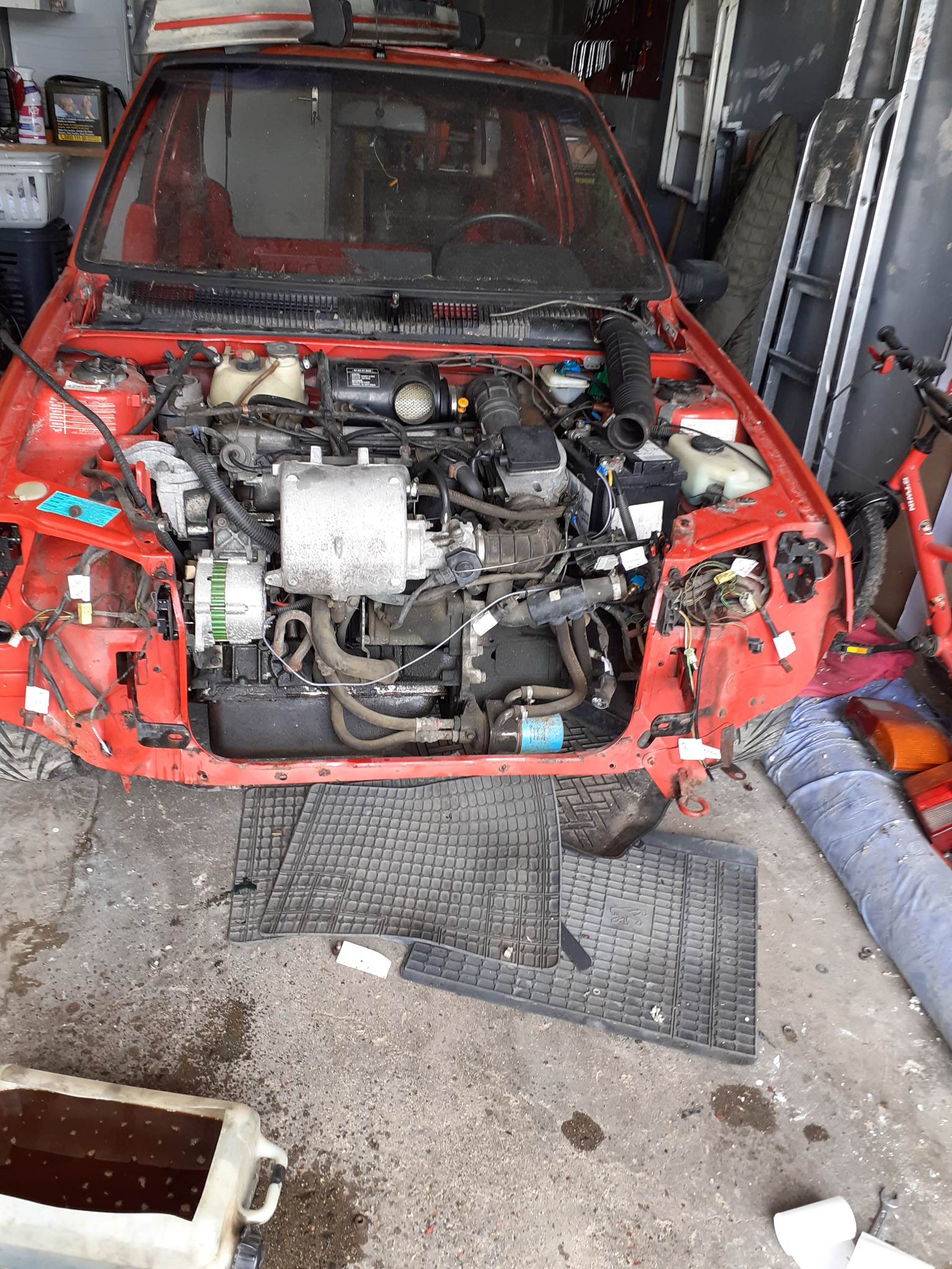 Renovation 205GTi - Photo 10