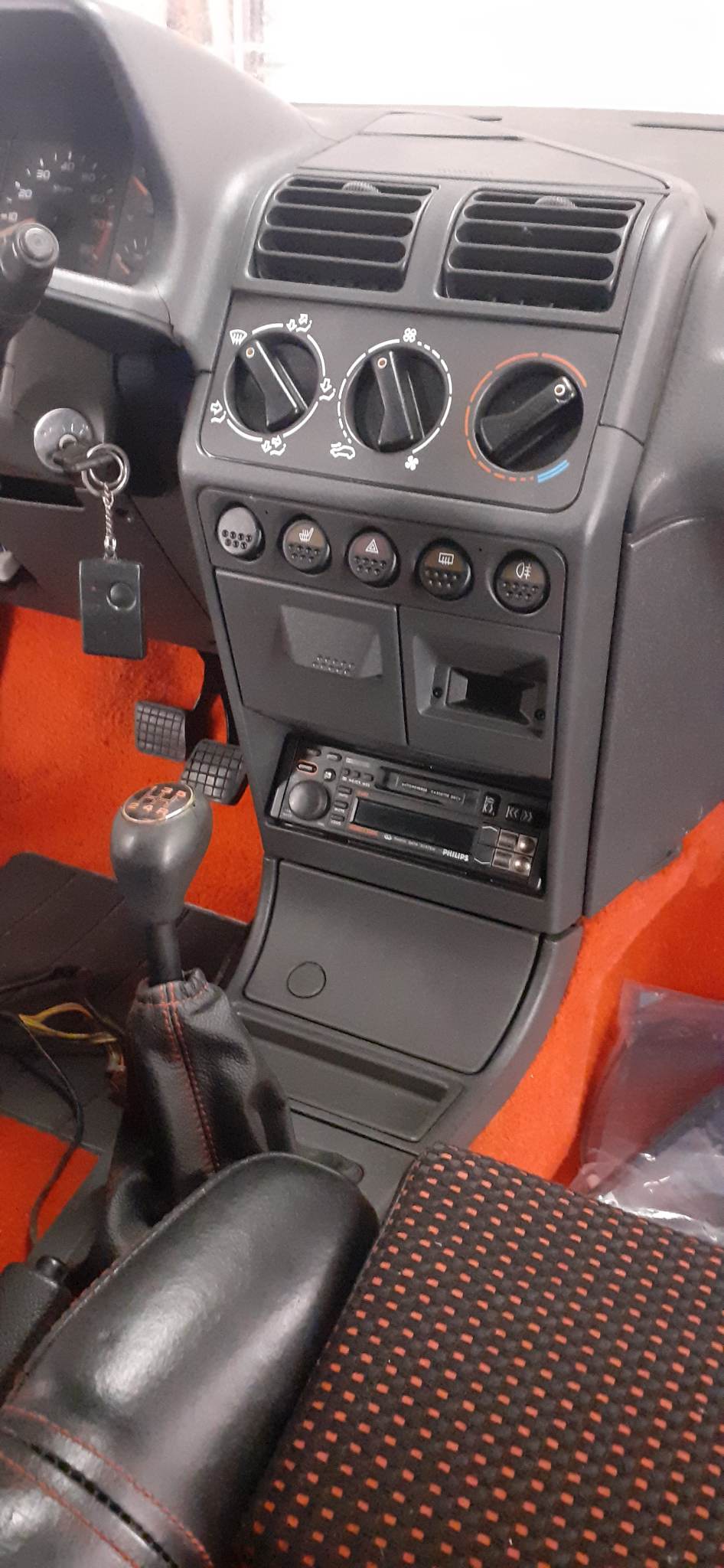 Renovation 205GTi - Photo 99