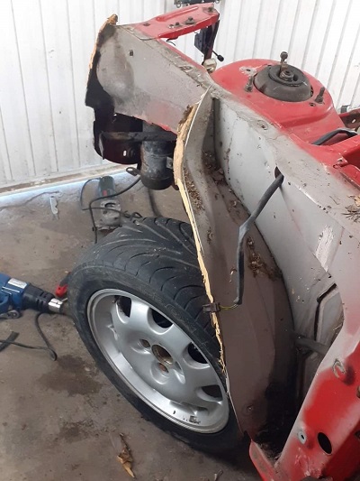 R�novation 205 GTi Photo 14