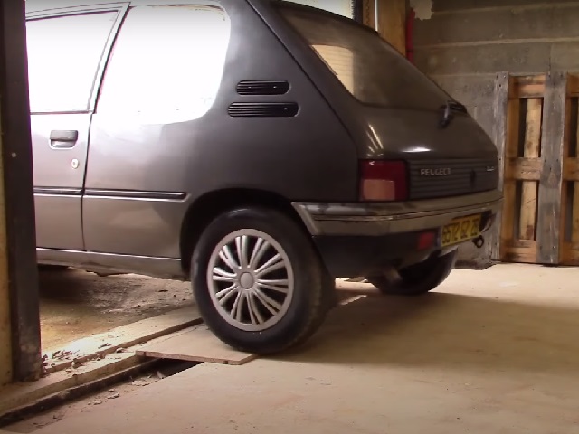 Preparation 205 GTi VHC