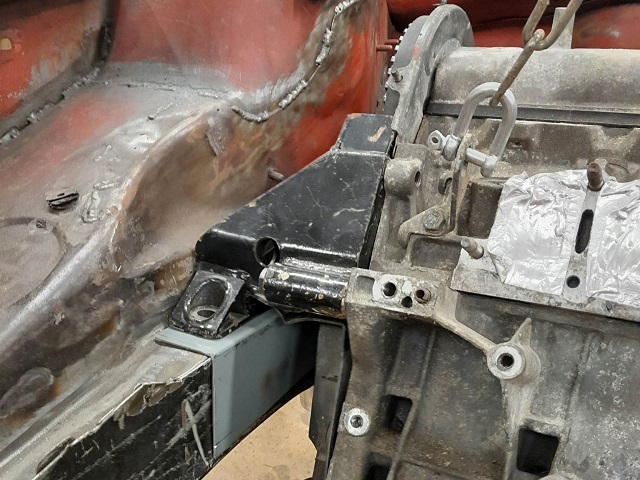 Fixations moteur 205 PTS