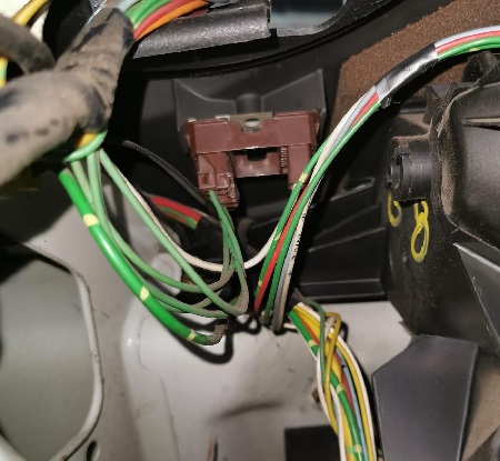 éclairage compteur 205